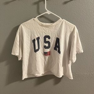 Cropped shirt sleeve tee